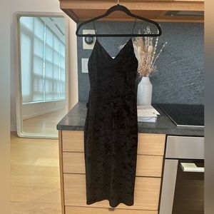 Alice and Olivia black velvet dress